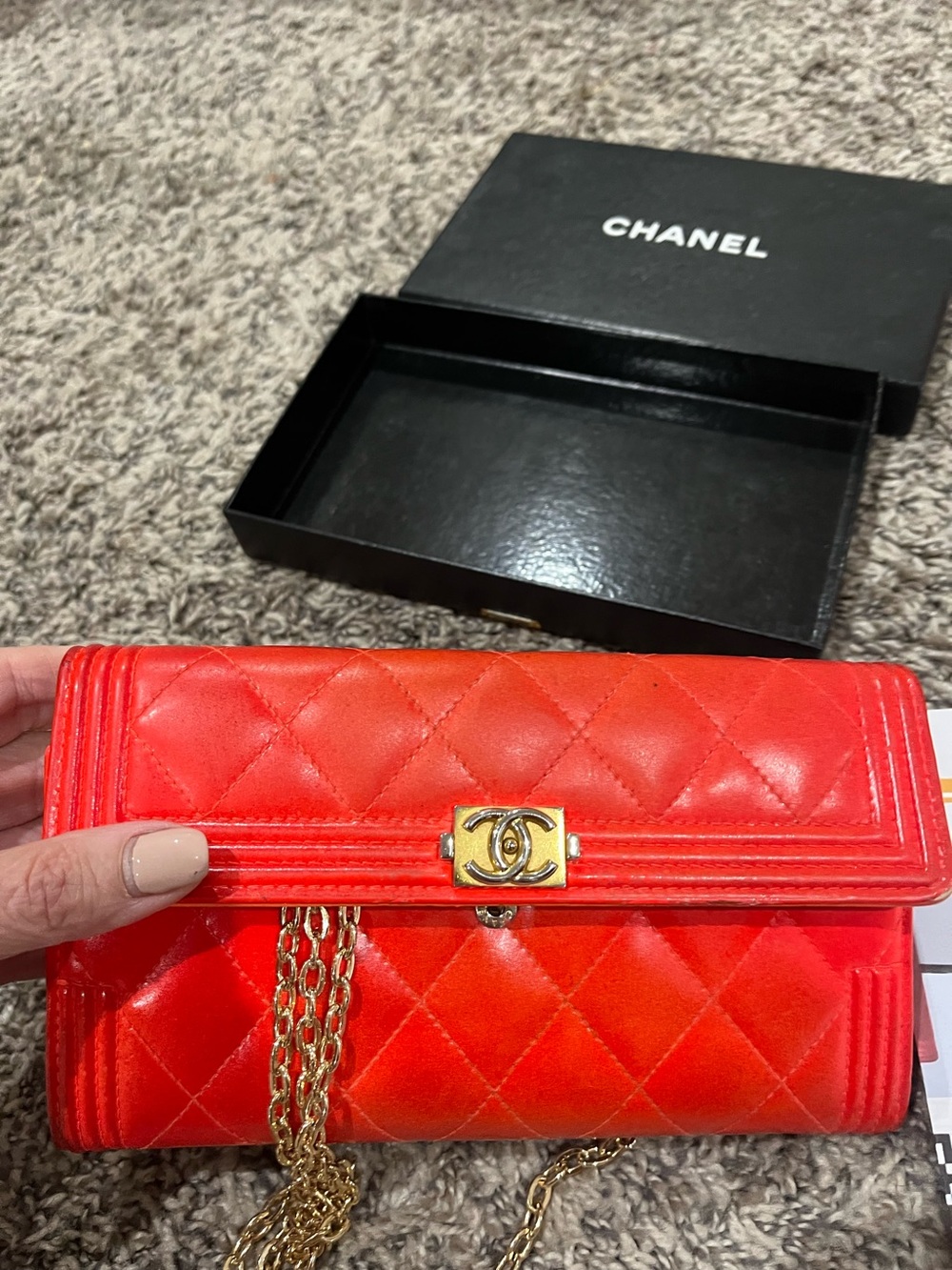 Authentic CHANEL Red Quilted Satin Flap Bag with Gold Chain - Picture 3 of 5